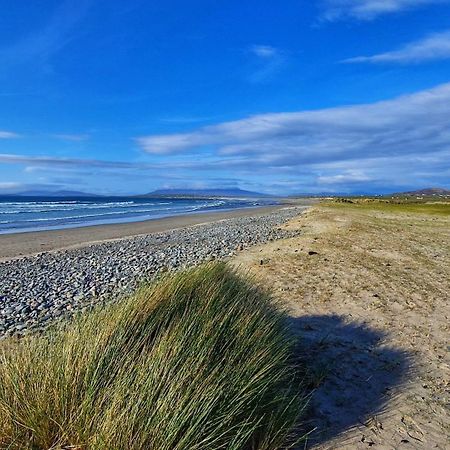 Louisburgh Cottages Екстер'єр фото