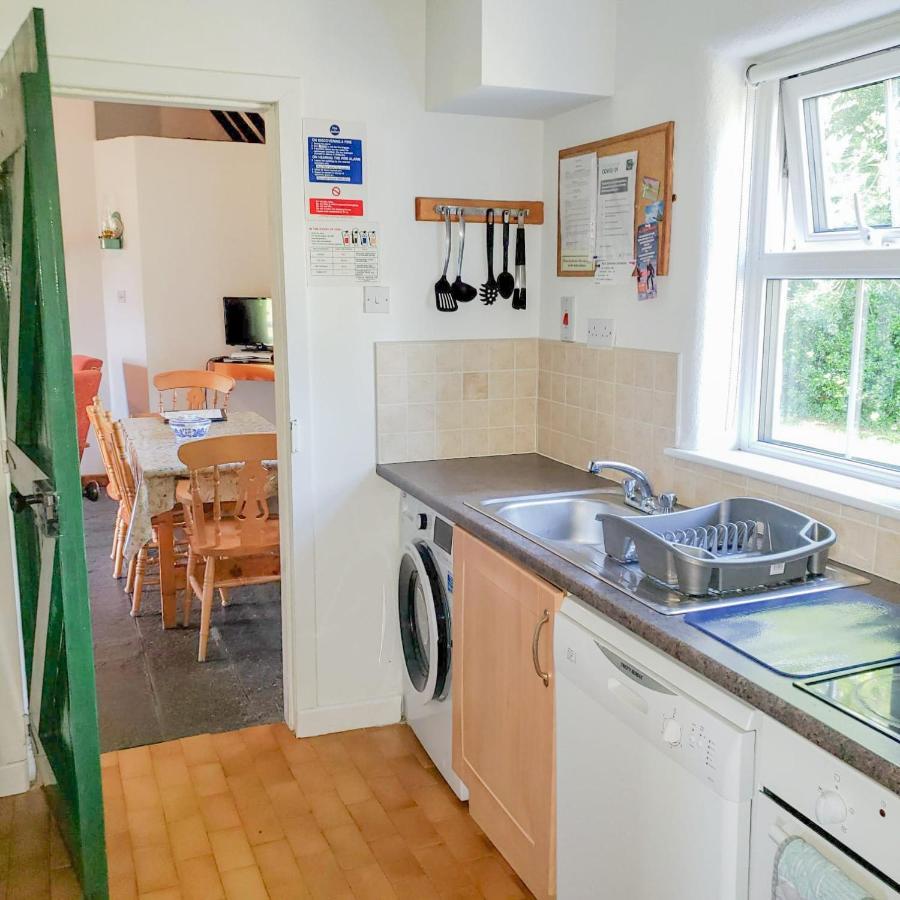 Louisburgh Cottages Екстер'єр фото