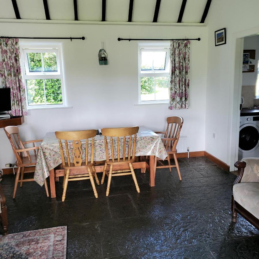 Louisburgh Cottages Екстер'єр фото
