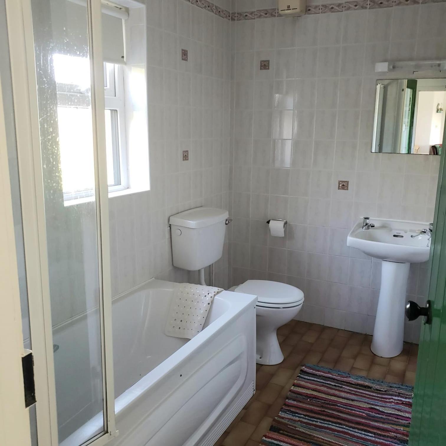 Louisburgh Cottages Екстер'єр фото
